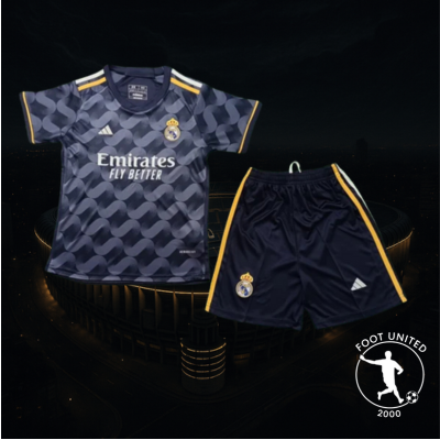 Maillot et short de Foot Real de Madrid 23:24 Maillot et short de Foot Real de Madrid 23/24